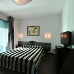 Europa 4*