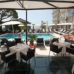 Europa Hotel 4*